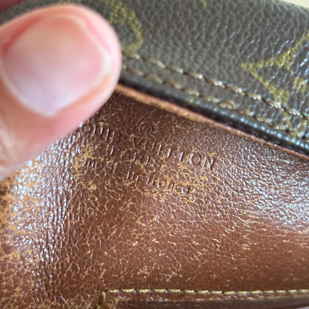 Authentic Louis Vuitton clutch monogram - Picture 6 of 7